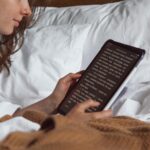 Ultimate E-Reader Buying Guide 2024: Kindle, Kobo, Nook & More